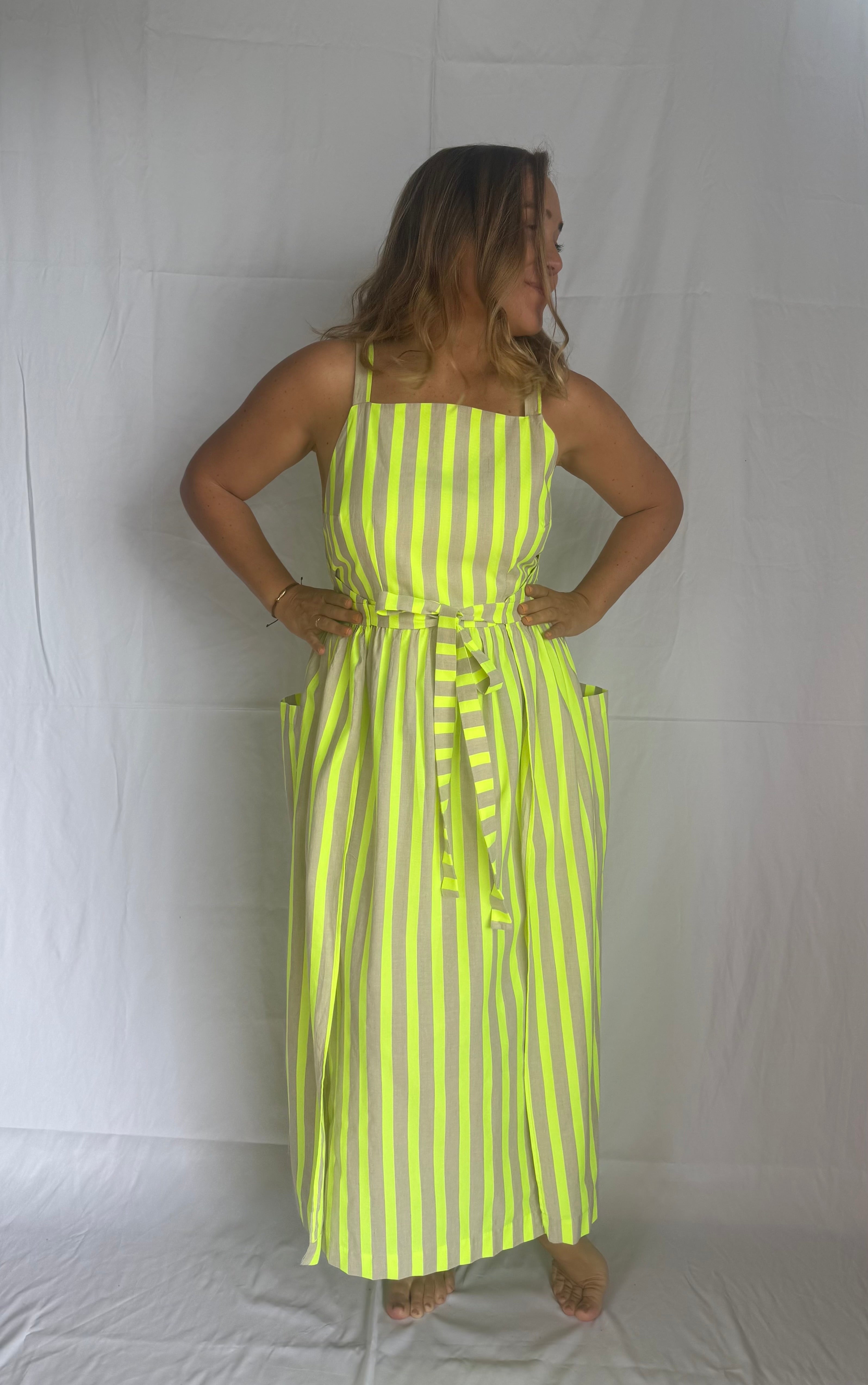 AGNES RISCAS NEON